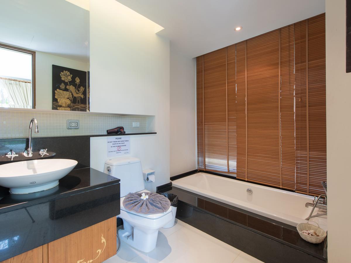 Kiara Villas Thalang Exteriör bild