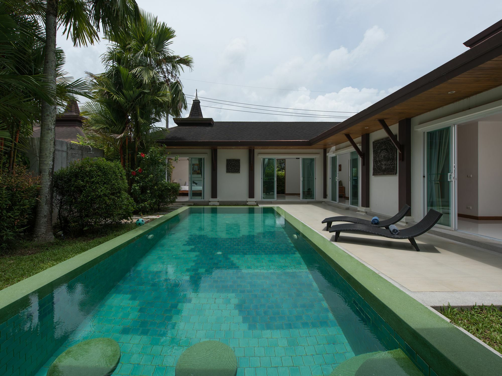 Kiara Villas Thalang Exteriör bild